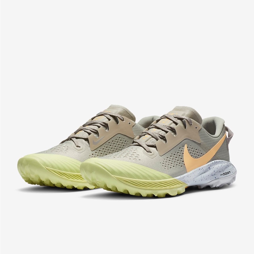 Nike Air Zoom Terra Kiger 6, size 7.5